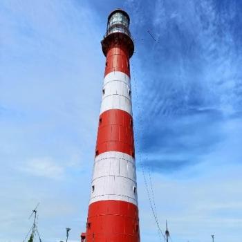 EAST ISLAND LIGHTHOUSE AND DGPS STATION