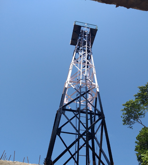SISTER-ISLAND-LIGHTHOUSE