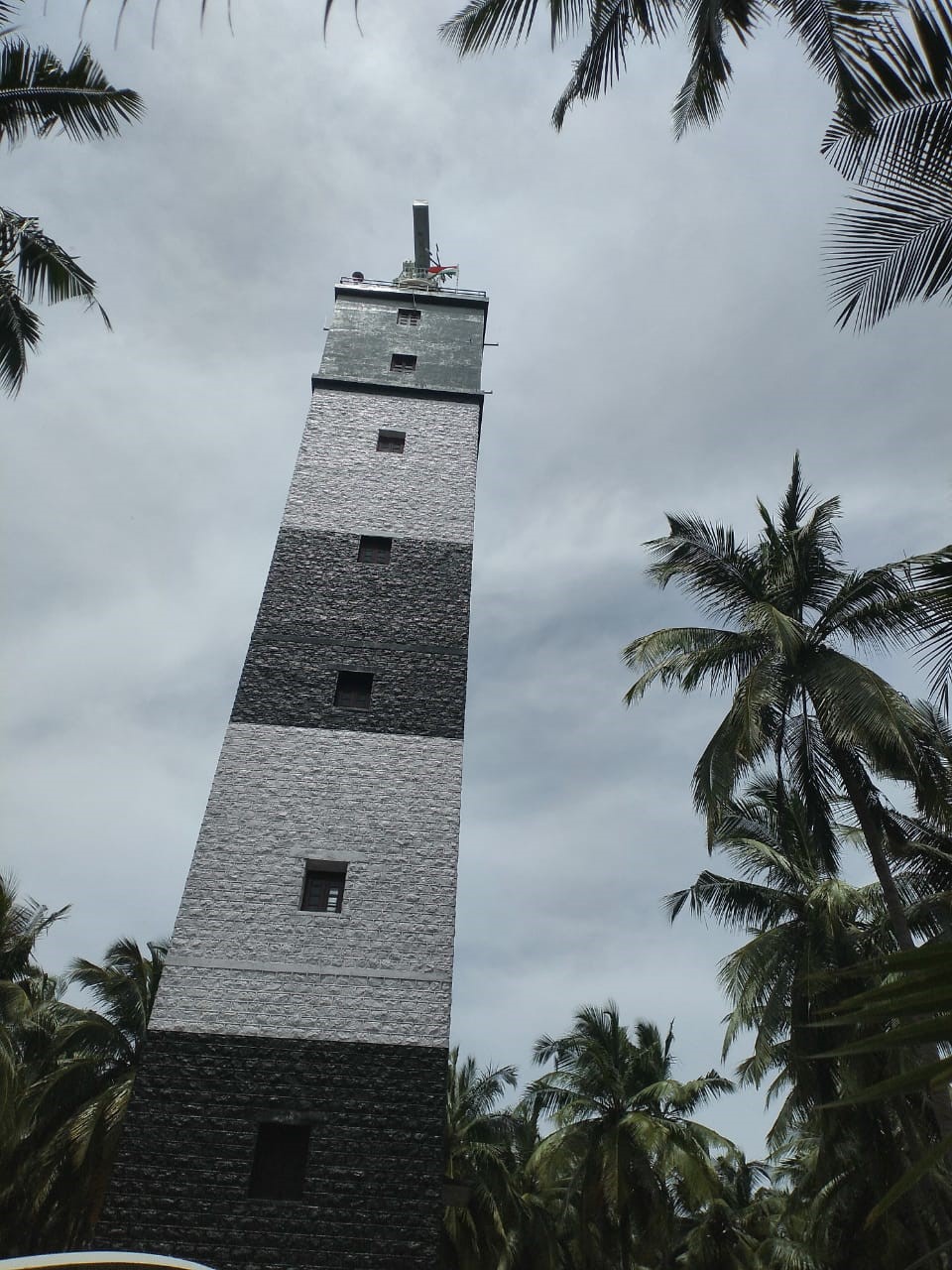 ANDROTH-EAST-LIGHTHOUSE
