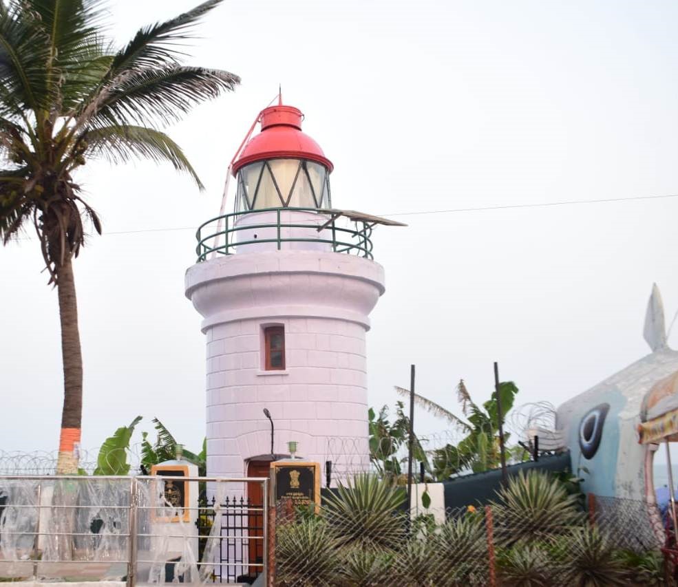 Bheemlipatnam-Lighthouse