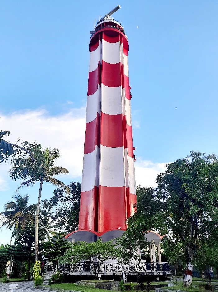 VYPIN LIGHTHOUSE 