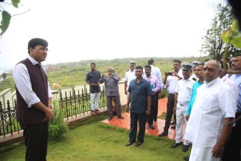 Visit-of-Hon'ble-Minister-of-Shipping-at-Muttum-Lighthouse